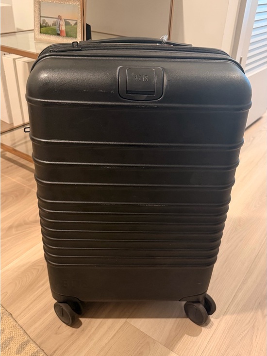 BEIS Handbags - BEIS Black Hardside Carry-On Spinner
